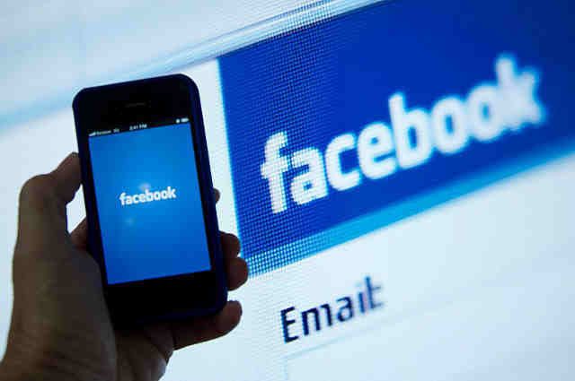 Facebook Runs Uk U S Newspaper Ads Apologizing For Data Scandal