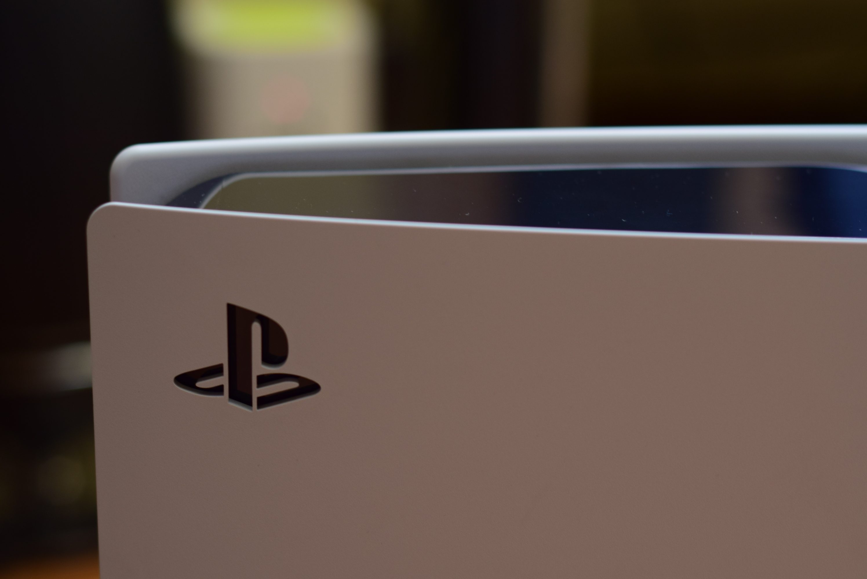 Filipino gamer finds installed games in supposedly brand new PS5