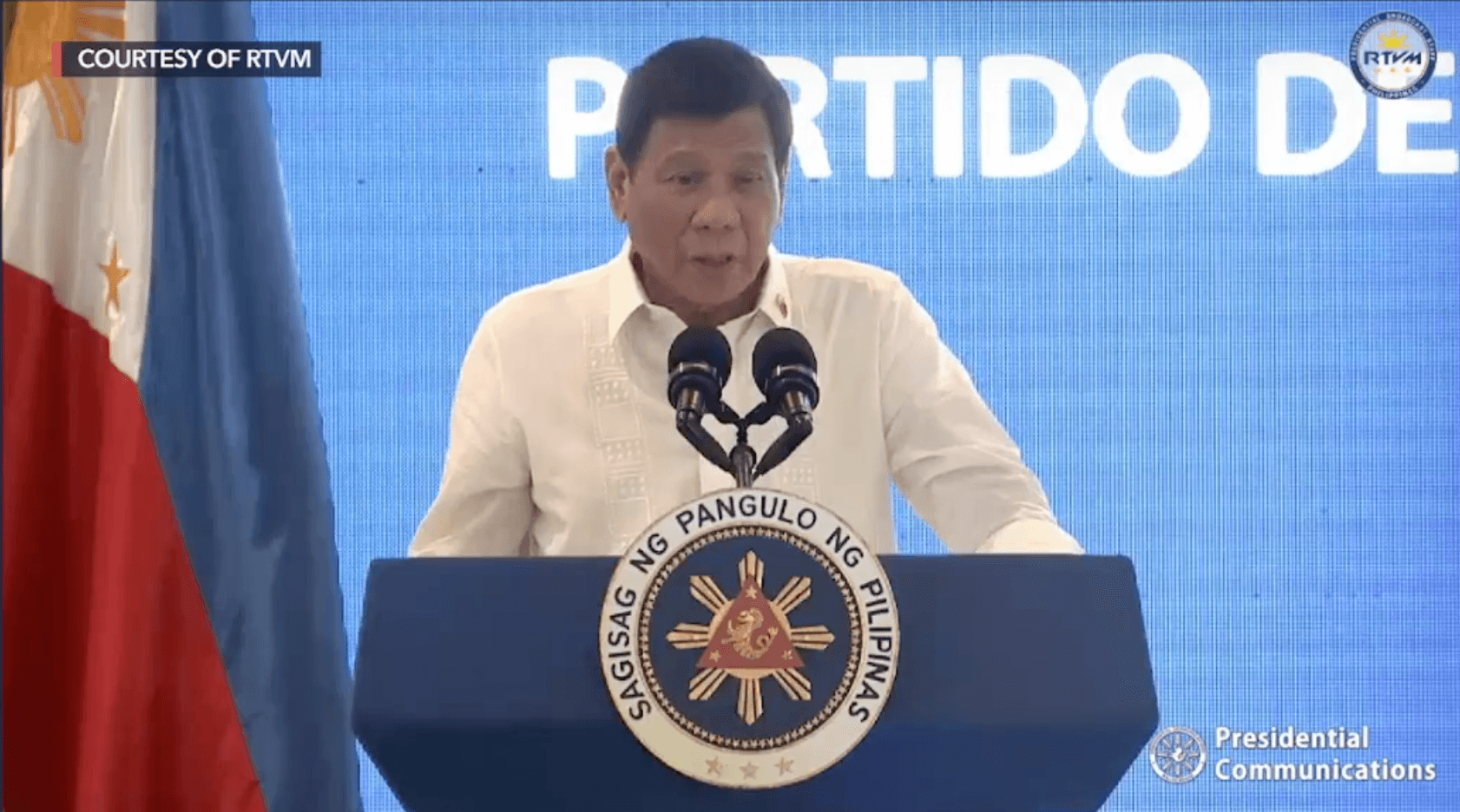 Duterte vows to bring ‘sacks of money’ when he campaigns for PDP-Laban bets