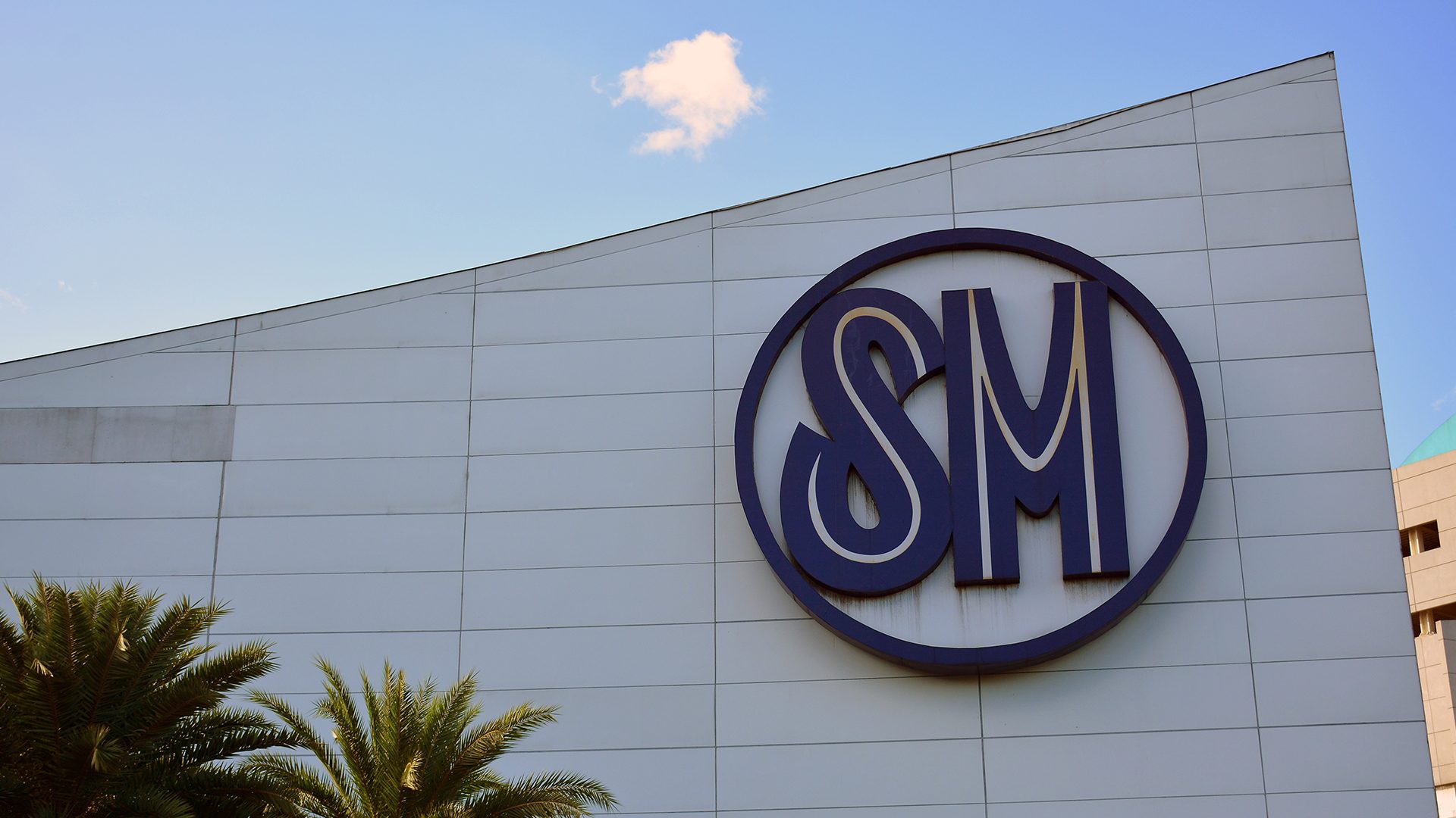 Revenge shopping boosts SM Prime's net income by 38% to P30.1 billion in  2022