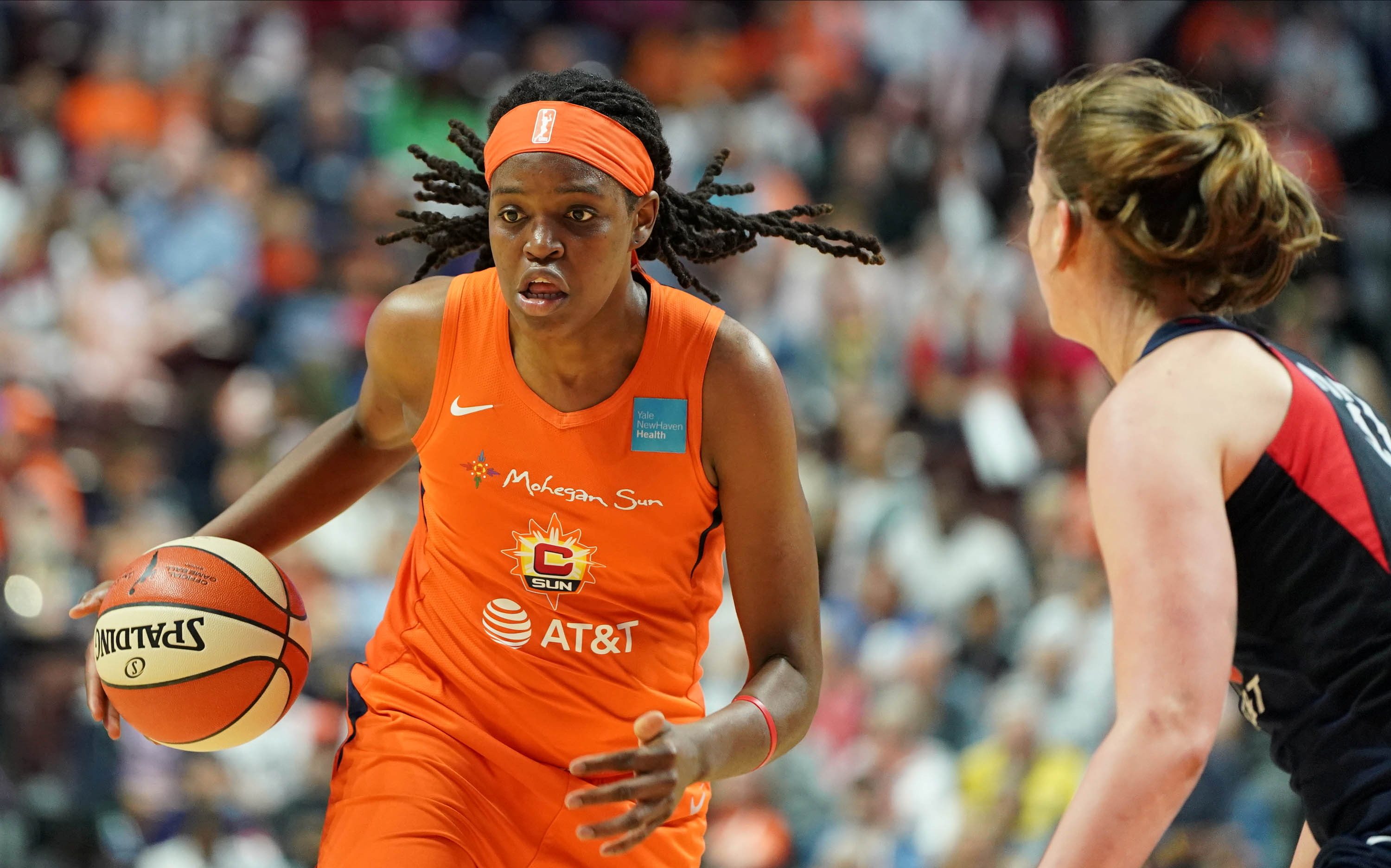 With an 'underdog' mentality, Connecticut's Jones snares WNBA MVP
