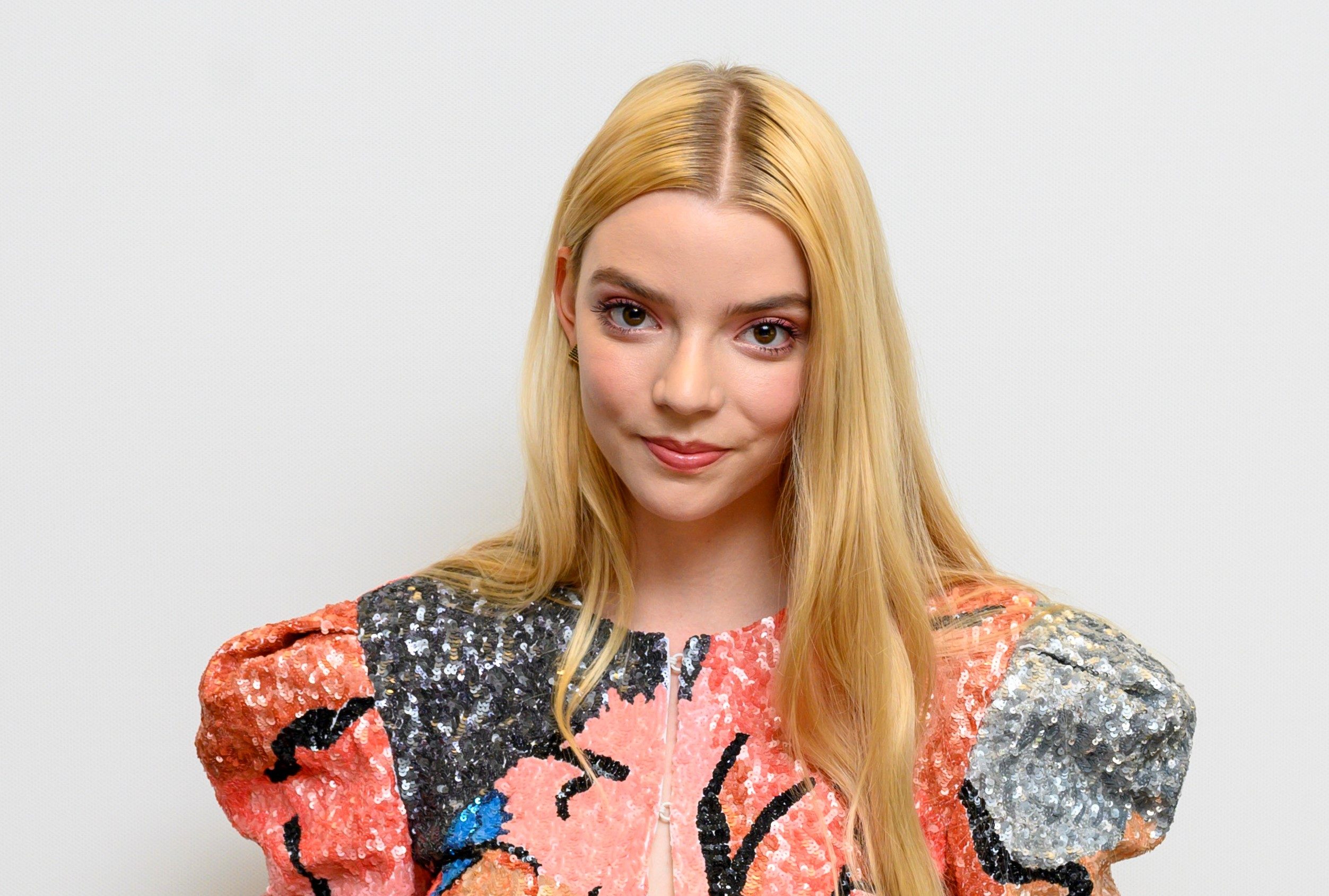 How Anya Taylor-Joy Learned to Soothe Herself - The New York Times