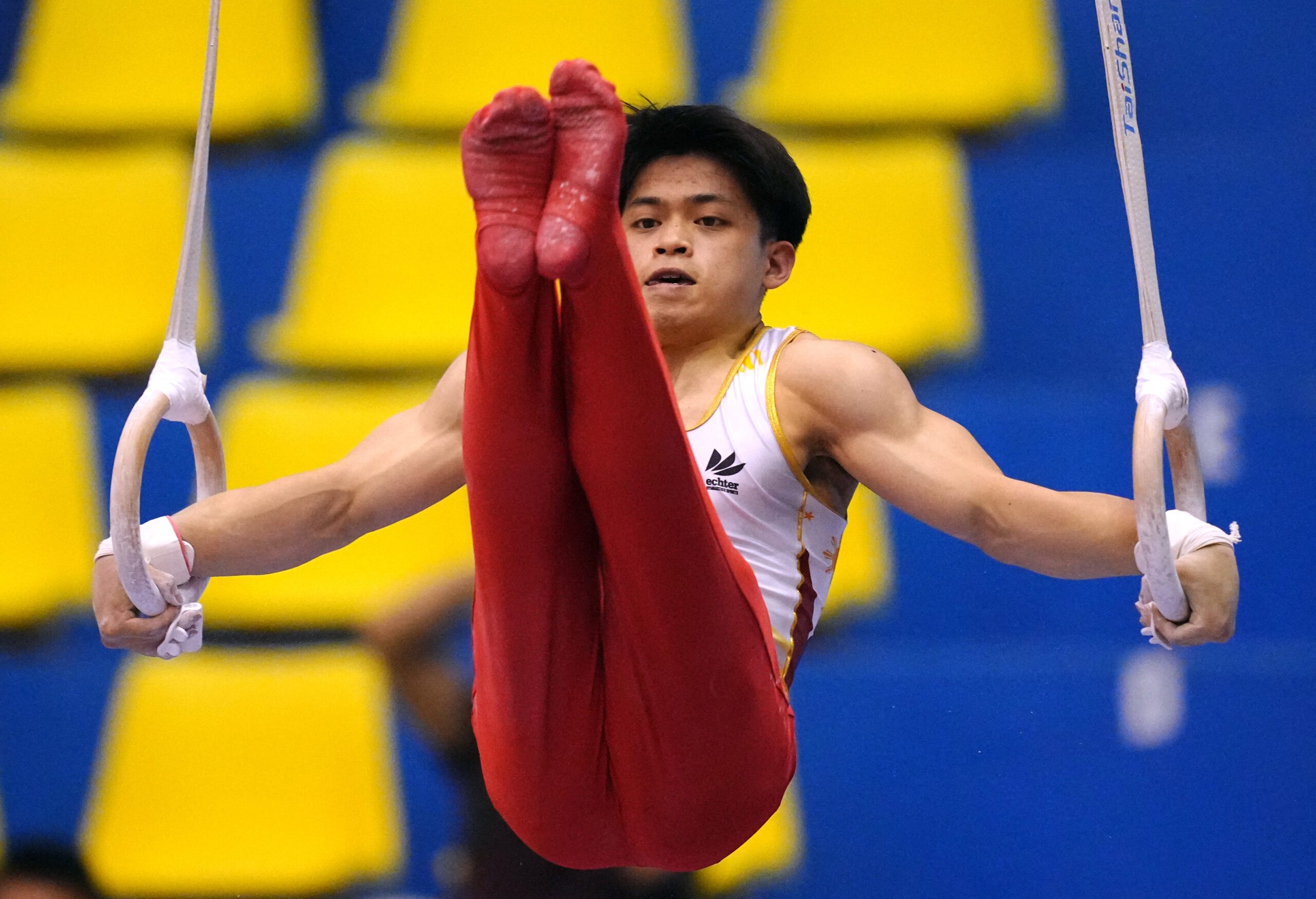 Carlos Yulo defends SEA Games all-around gold, PH bags silver in