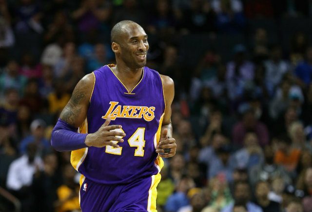 Vanessa Bryant shares photo of Kobe Bryant jerseys as Lakers plan