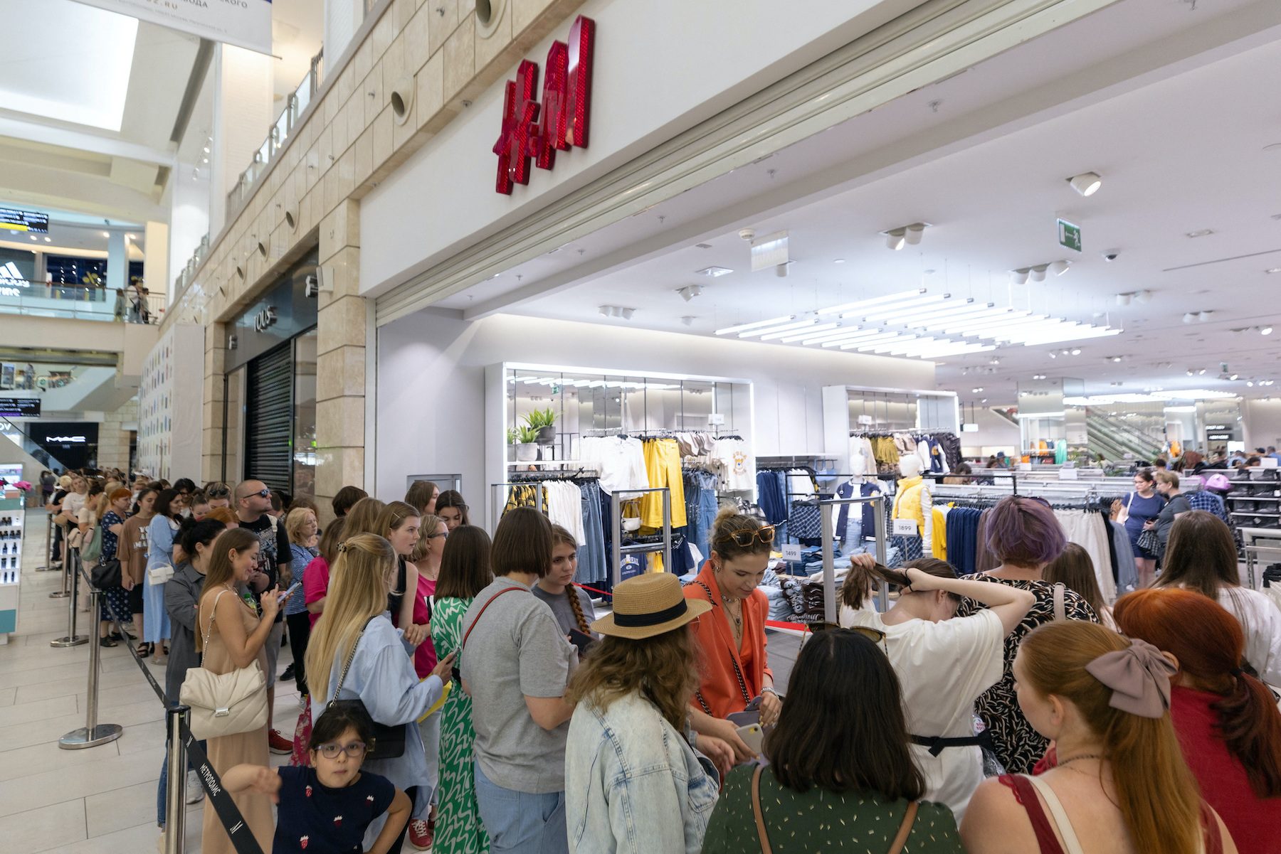 8 Stores Like H&m