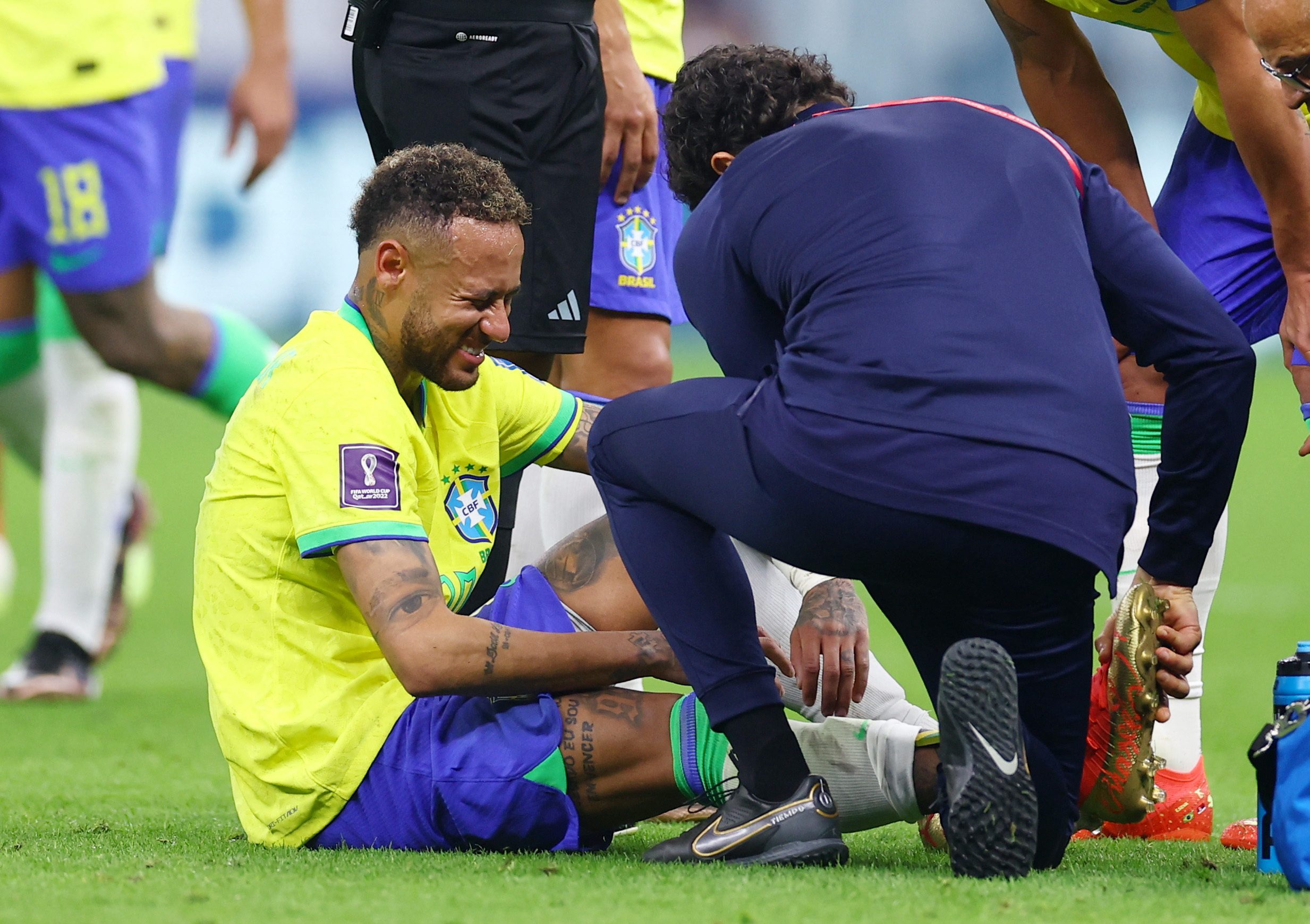 Neymar, Brazil's Star Player, Out With an Injury - The New York Times