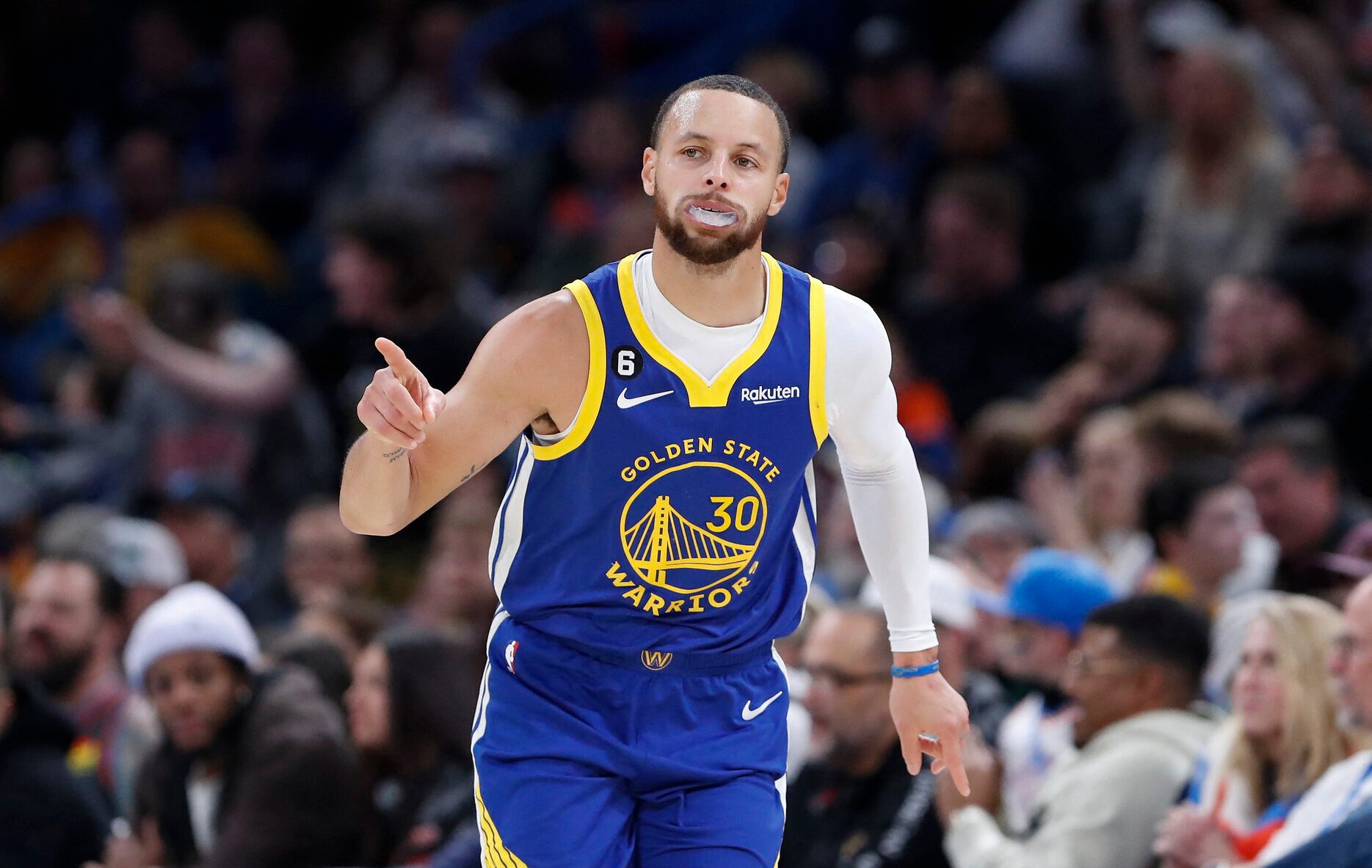 Warriors star Stephen Curry out at least another week