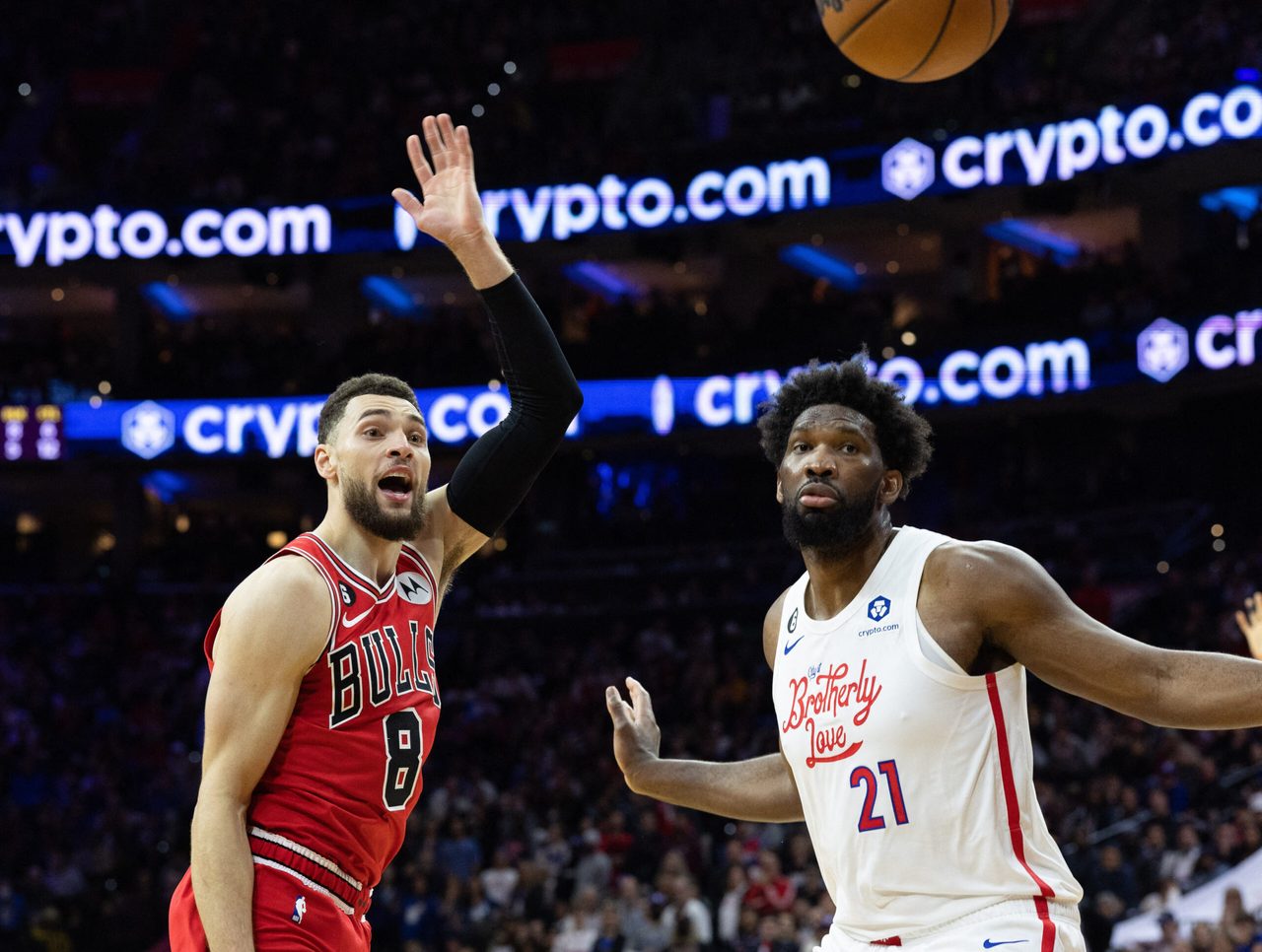 Bulls lean on allaround effort to withstand Sixers in double OT