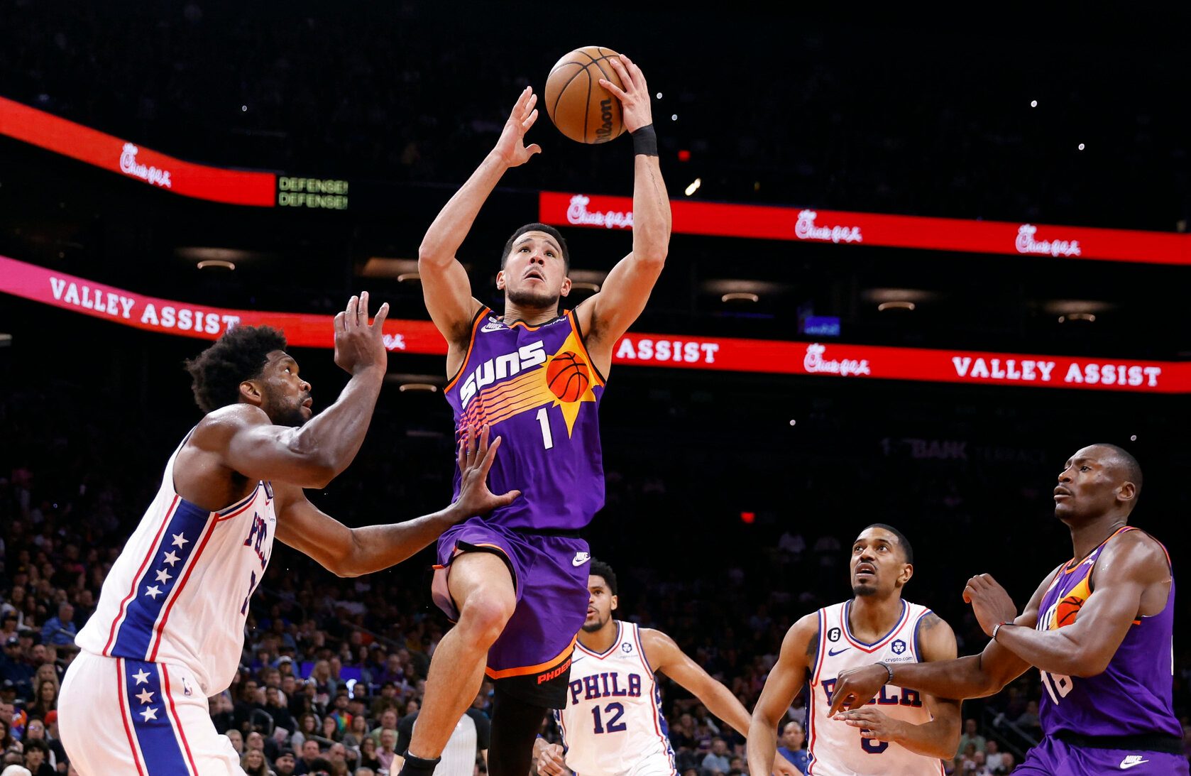 Suns snap skid with rout of 76ers