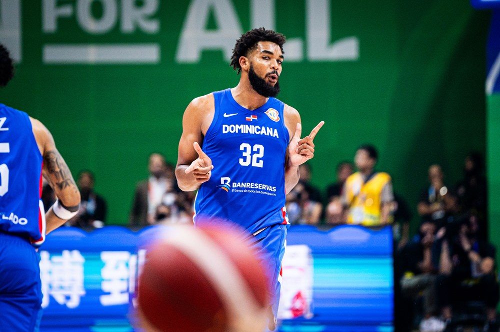 Karl-Anthony Towns celebrated with fans after Dominican Republic win
