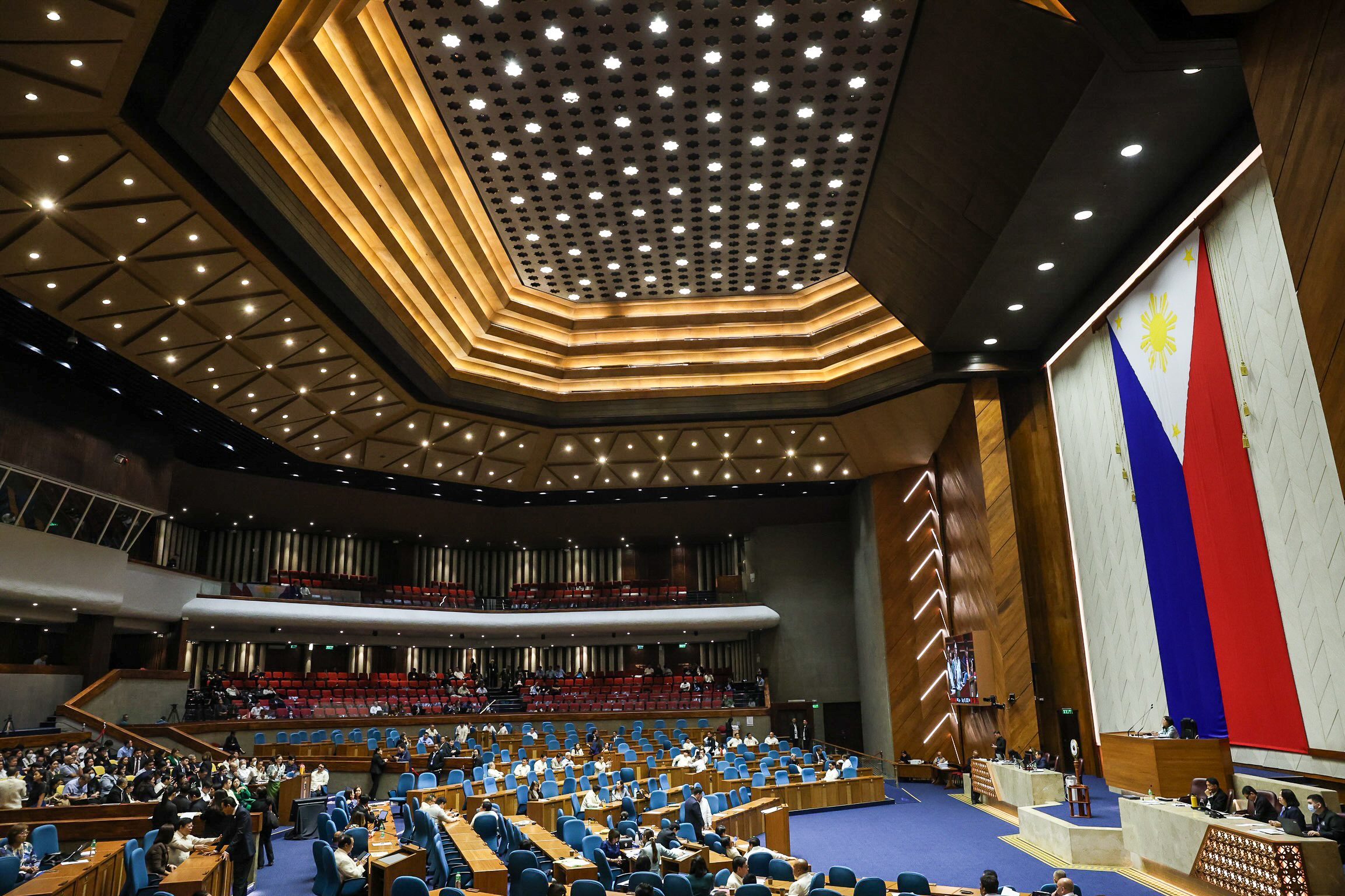 House plenary opens debates on Marcos government's proposed 2024 budget
