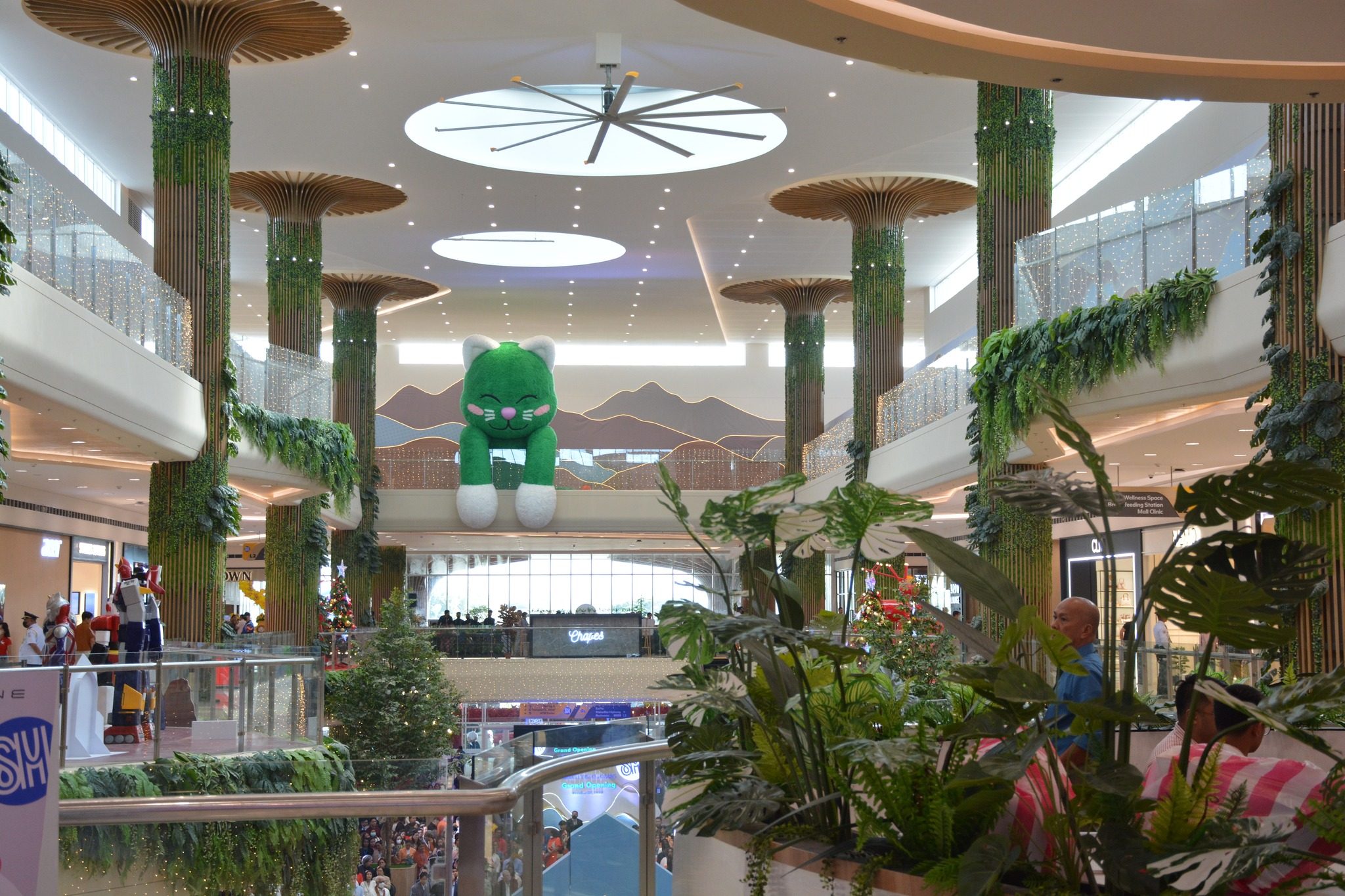 Cruise solutions  Complex mall solutions for indoor space