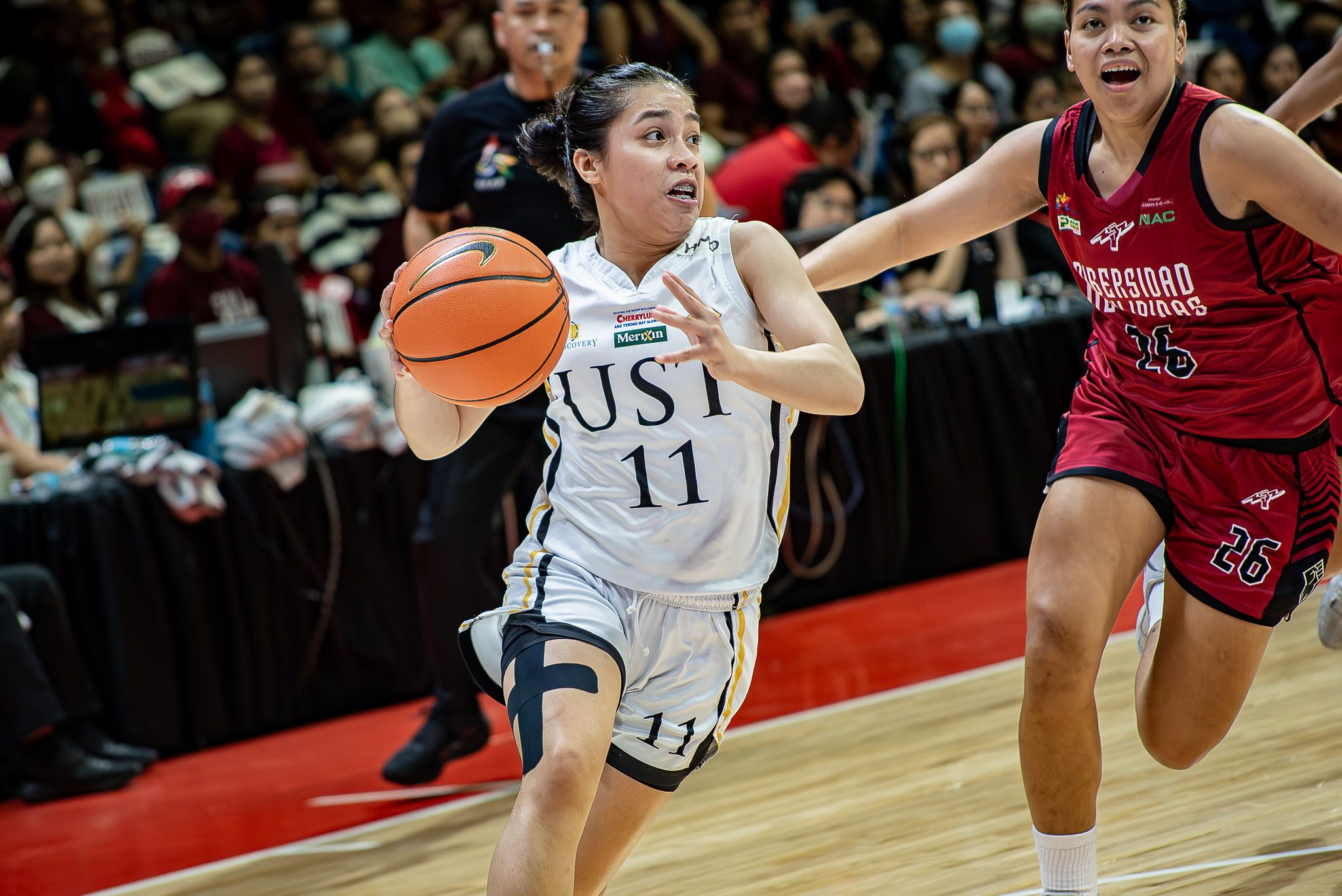 UAAP women’s hoops: UST nails title berth off UP tripping in KO semis