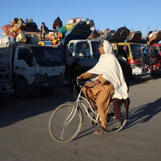 Pakistan opens new border crossings to expedite Afghans’ repatriation