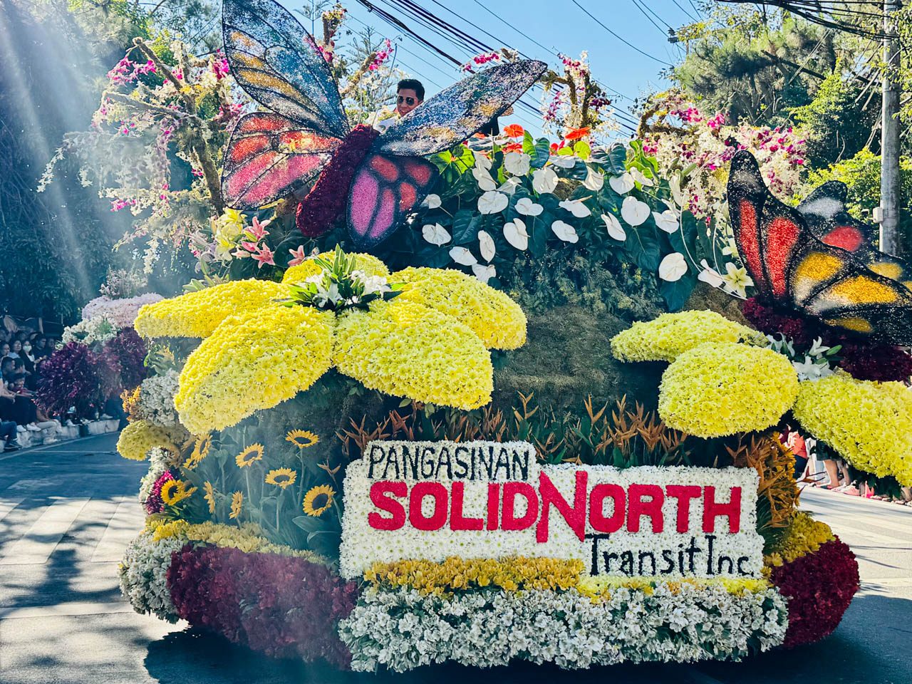Popular flower festival returns in the Philippines - UCA News