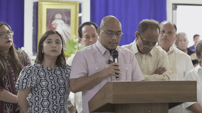 Ombudsman suspends Bohol governor, 68 officials over Chocolate Hills mess