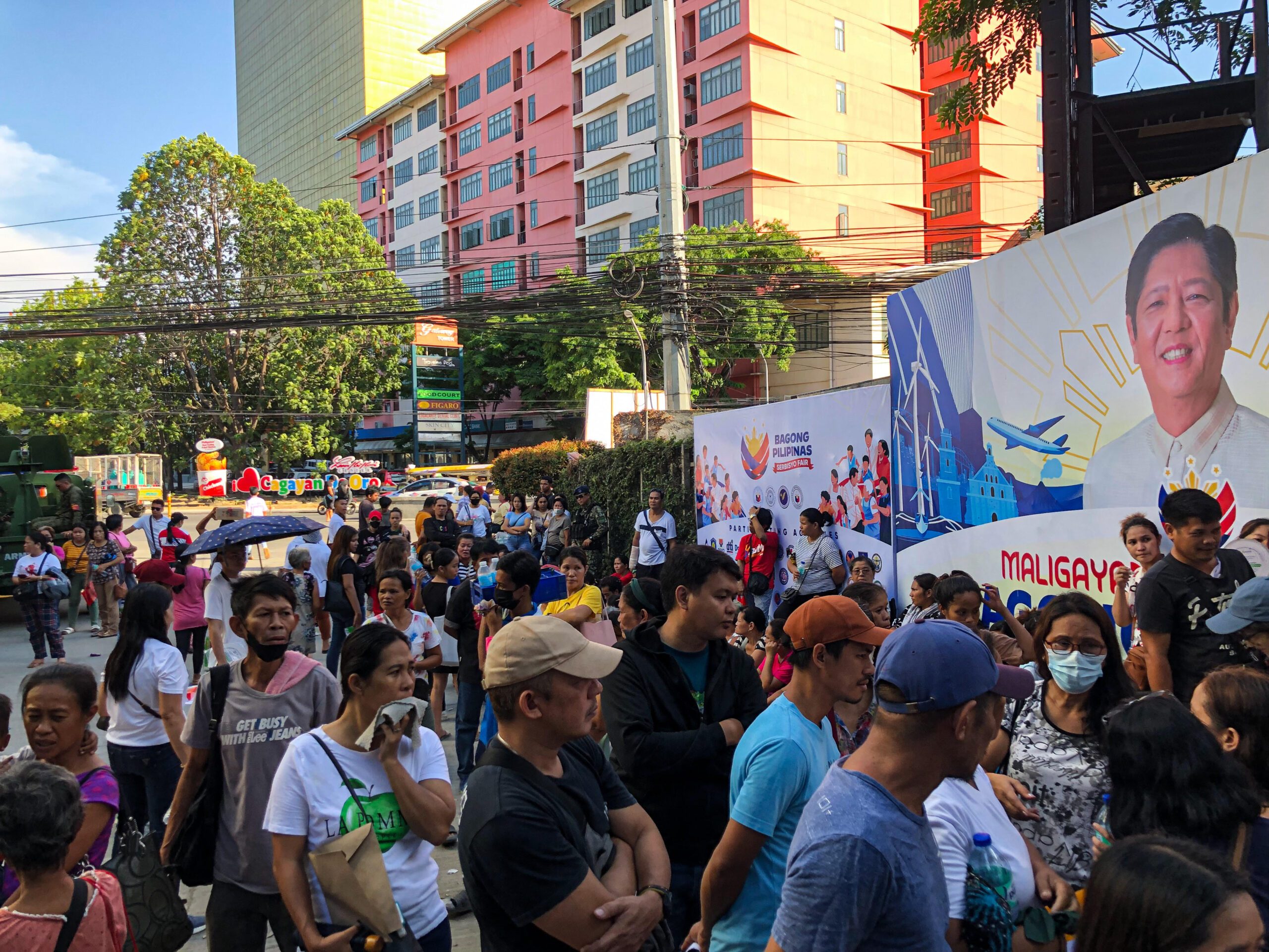 Hundreds leave empty-handed after long queues for aid in Cagayan de Oro