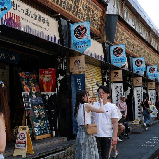 Japan visitors top 3 million for 3rd month as yen fuels boom
