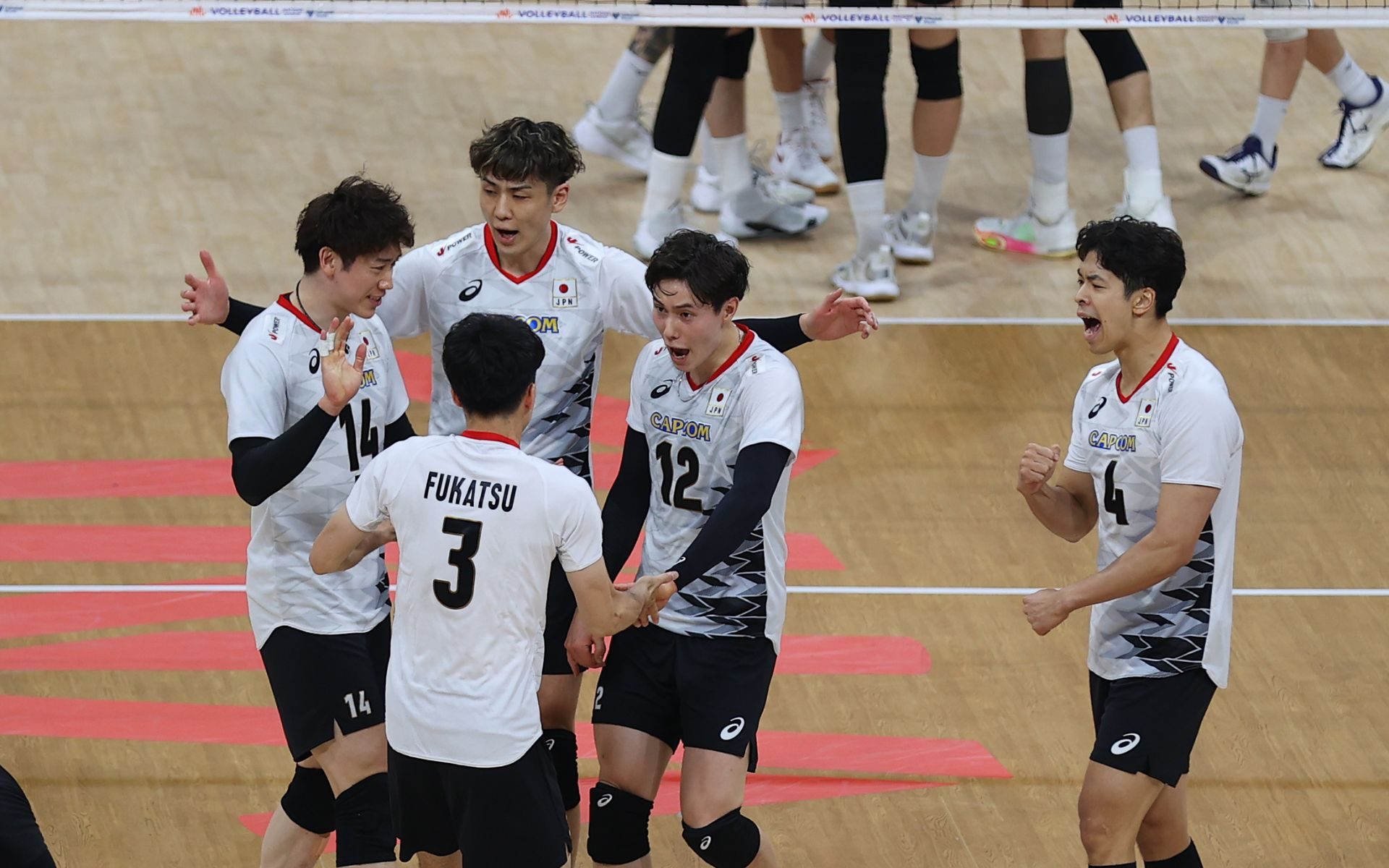 Japan volleyball star trio remains gracious, focused after 5-set VNL ...