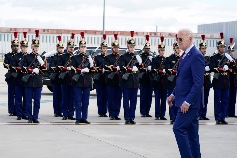 Biden lands in France for D-Day anniversary, democracy speech