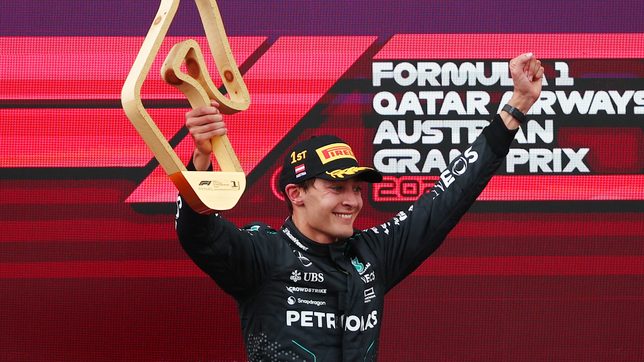 Russell gifted Austrian F1 win after Verstappen, Norris collide
