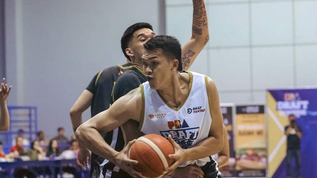 Waiting game continues as Converge top pick Justine Baltazar likely to finish MPBL stint