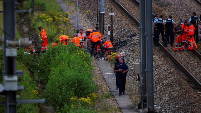 Saboteurs attack French railways, causing chaos hours before Olympic ceremony