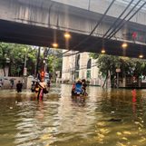 WATCH: Flood situation in Vito Cruz, corner Taft Avenue in Manila