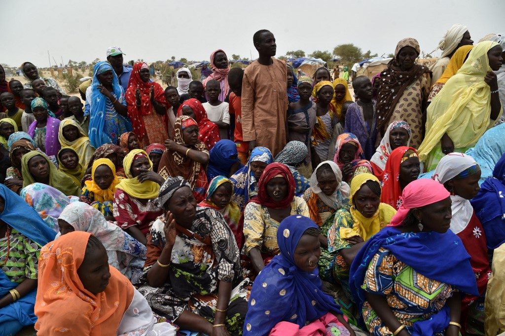 Niger stampede kills 20 at handout for refugees