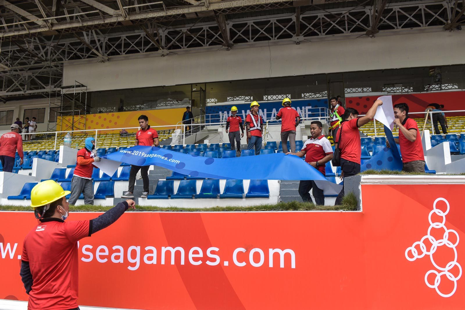 Labor group asks Duterte: Waive entrance fees to SEA Games