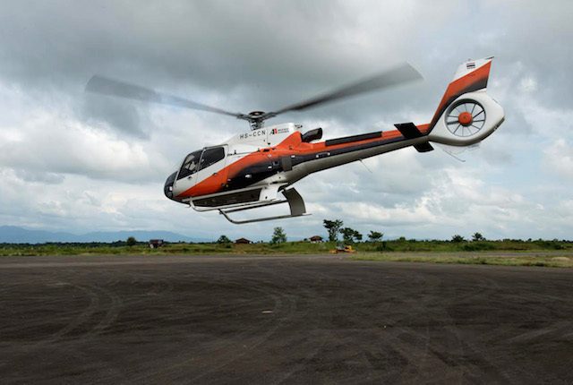 TETAP MENCARI.  Helikopter EC 130, mirip dengan helikopter yang hilang kontak di wilayah udara Sumut akhir pekan lalu.  Pencarian helikopter tersebut masih terus dilakukan.  foto EPA 