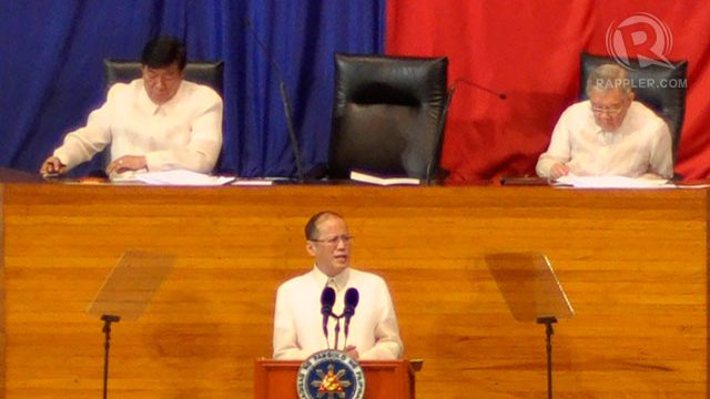 Aquino unfazed by controversies ahead of SONA