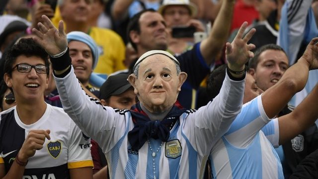 Pope stays above the fray for World Cup final