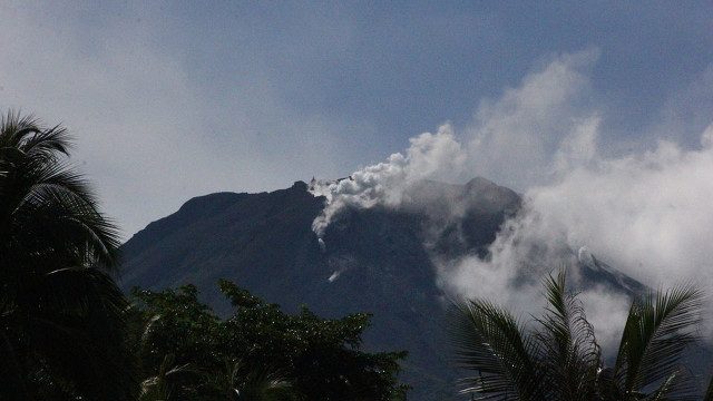 Alert raised as one of Philippines’ active volcanoes acts up