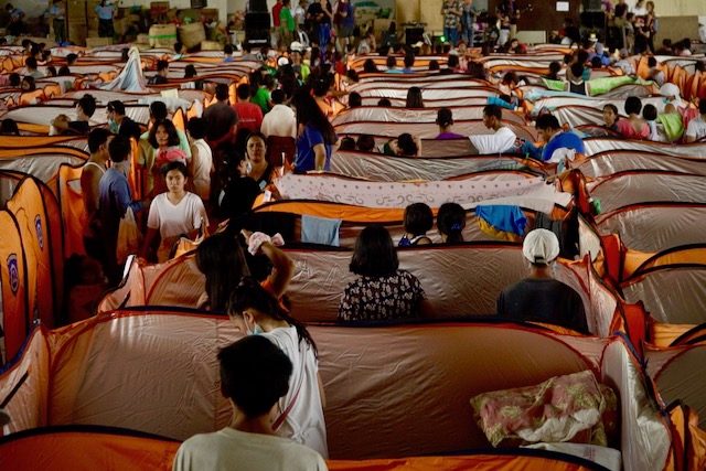 Social distancing ‘per family’ at Typhoon Ambo evacuation centers