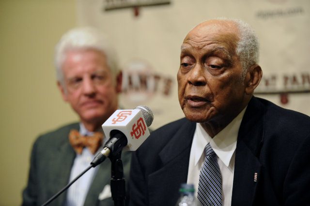 Baseball Hall Of Fame Outfielder Irvin Dead At 96 0813
