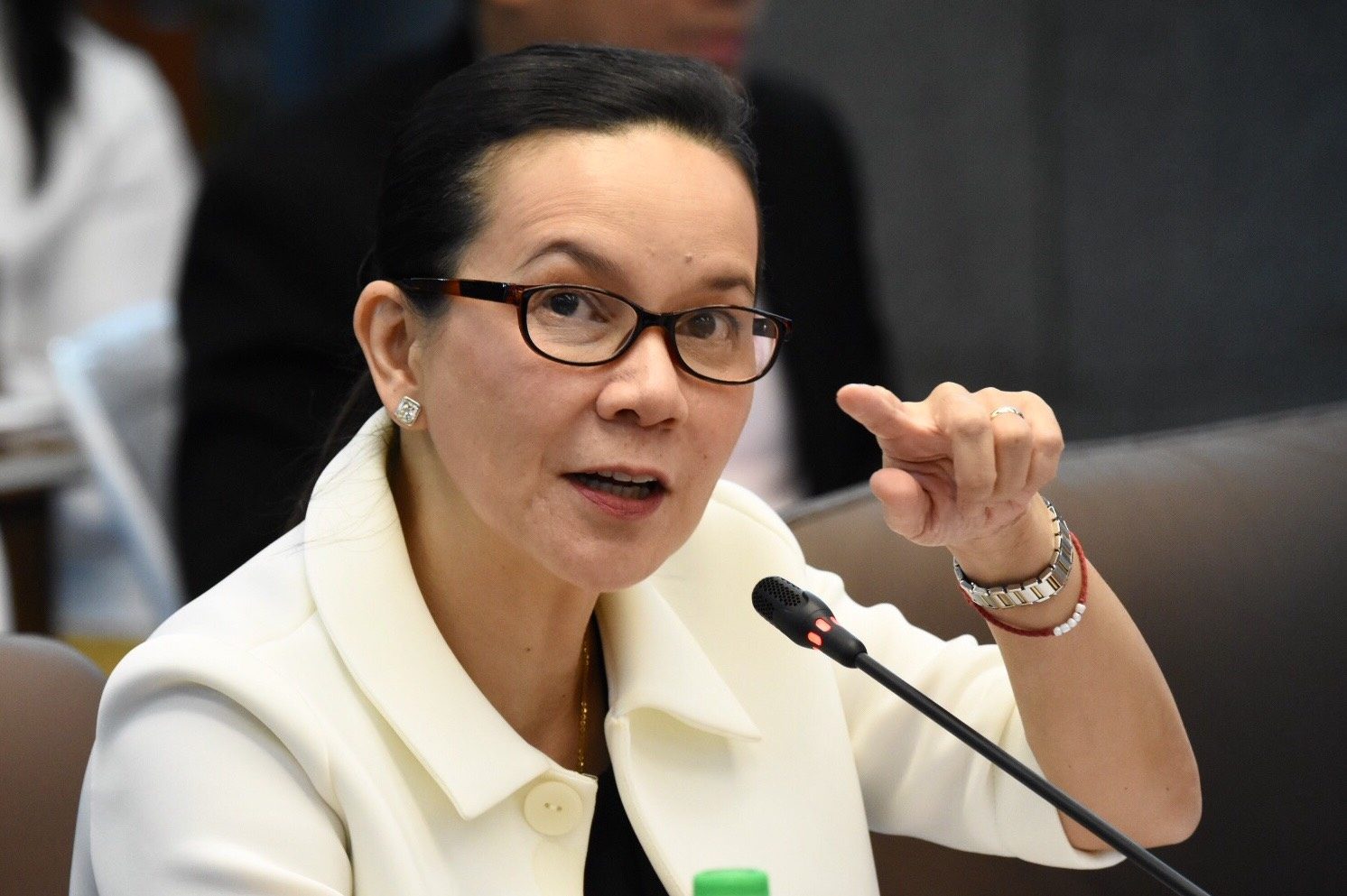 'Dissatisfied' Grace Poe seeks clarity on 3rd telco entry