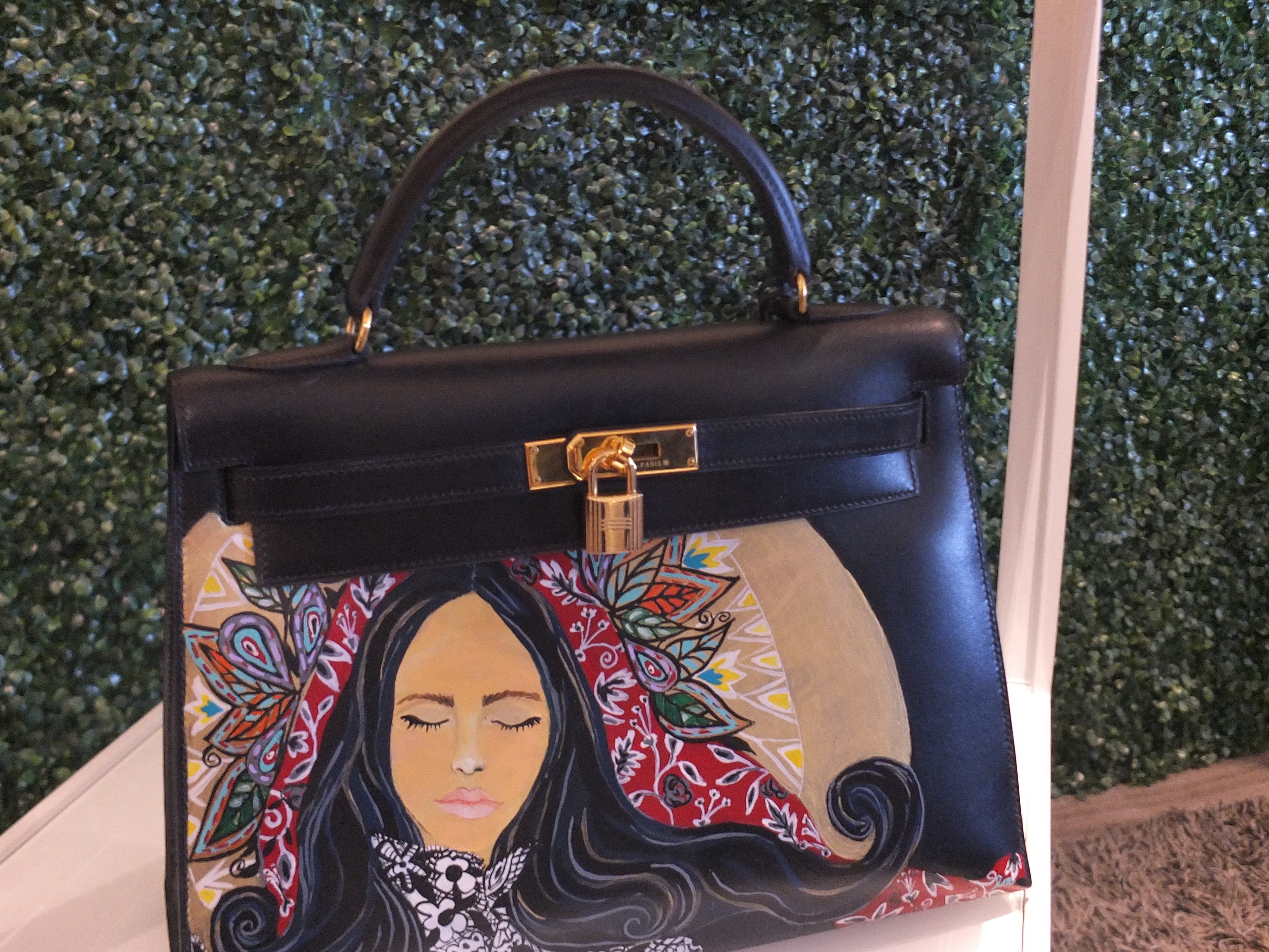 Heart Evangelista sells another hand-painted designer bag
