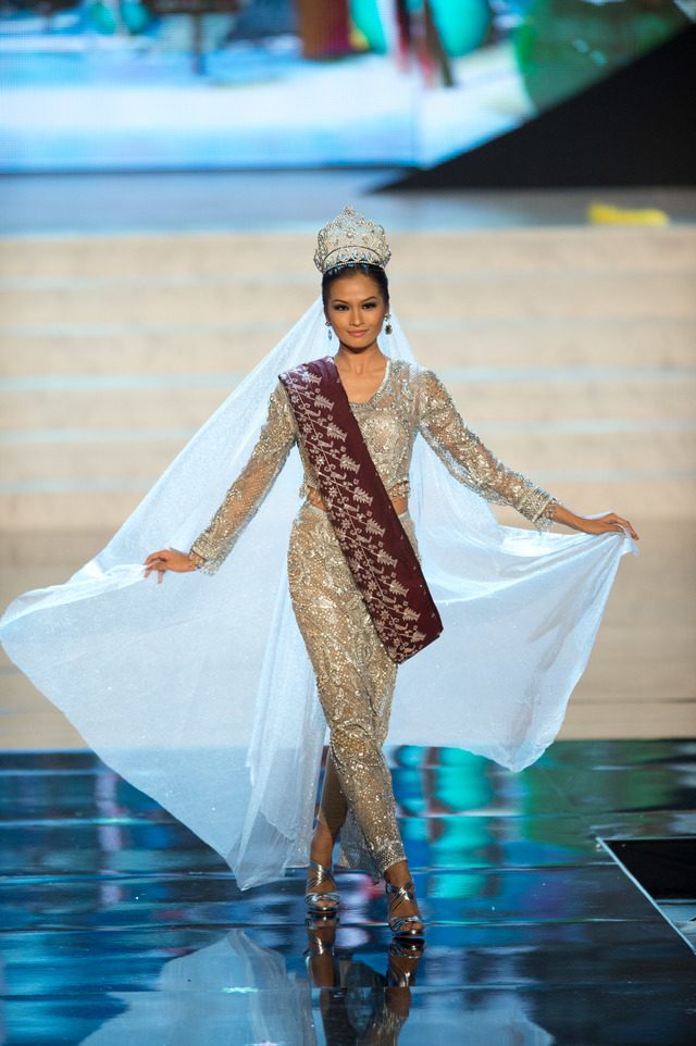 IN PHOTOS: PH bets' national costumes at the Miss Universe pageant