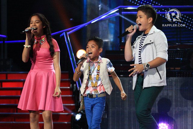 PERFORMING LIVE. 'The Voice Kids' singers face great pressure performing live, and perform beautifully with the help of their coaches. Photo by Manman Dejeto/Rappler  