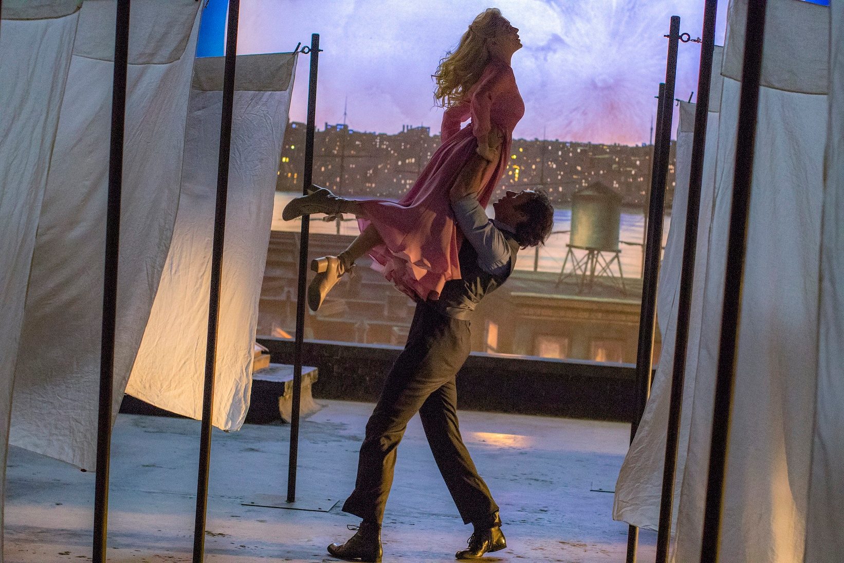 TOGETHER. Michelle WIlliams and Hugh Jackman star as PT and Chairty Barnum and  in Twentieth Century Fox's 'The Greatest Showman' 
