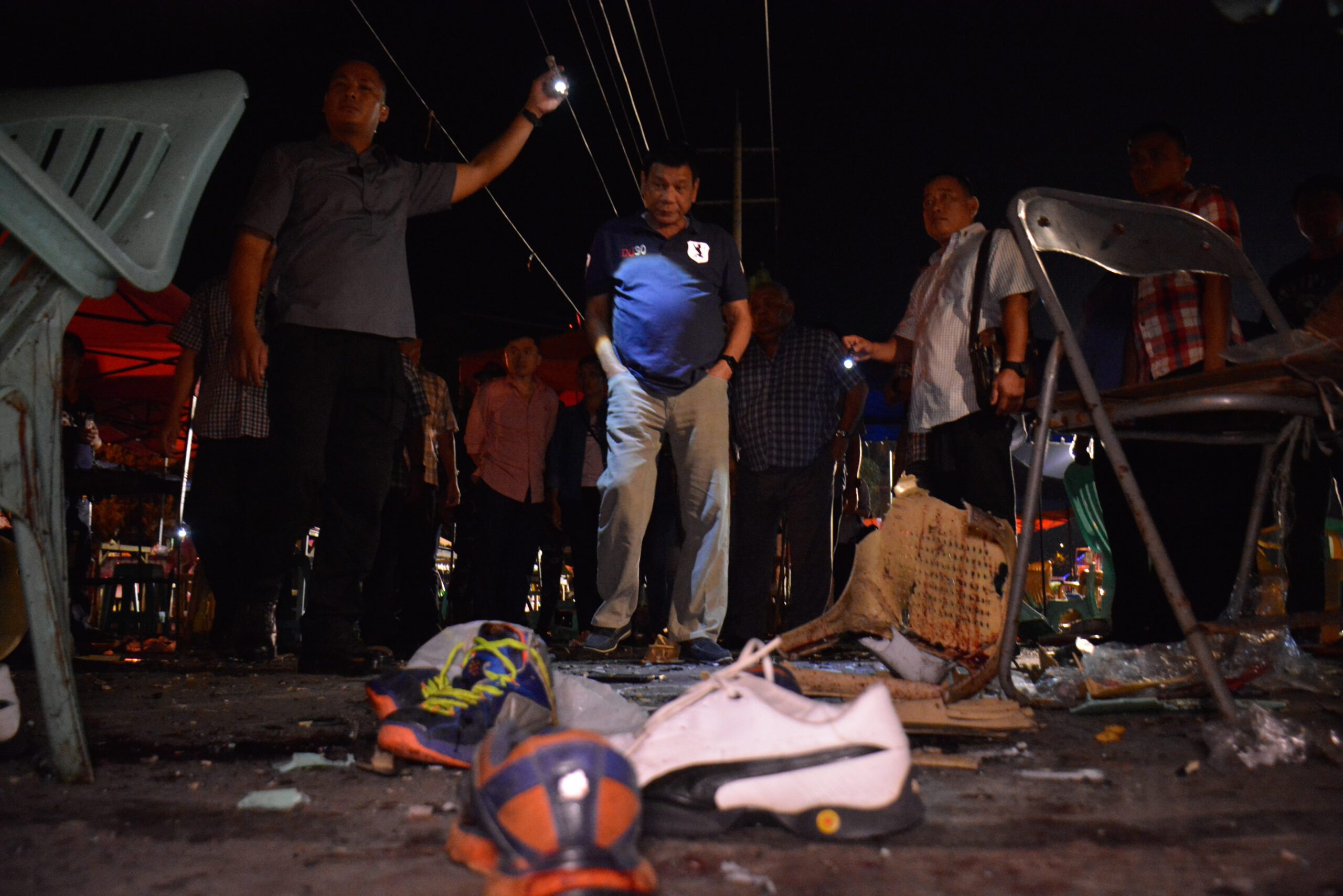 Lawmakers condemn Davao blast, reaffirm support for Duterte