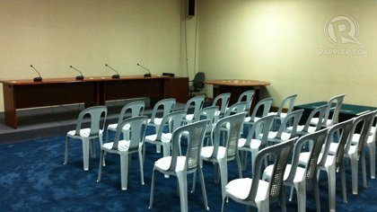 BRIEFING ROOM. Spokespersons of the defense and prosecution will give media briefings here. 